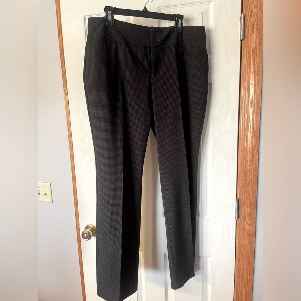 Elle flat front women’s dress pants 14 plaid